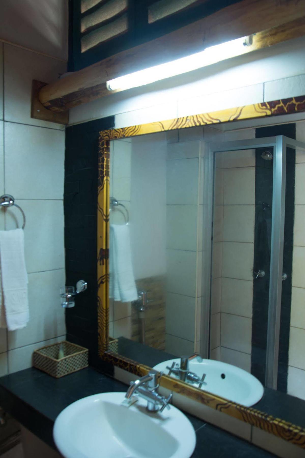 Voi Safari Lodge Екстериор снимка