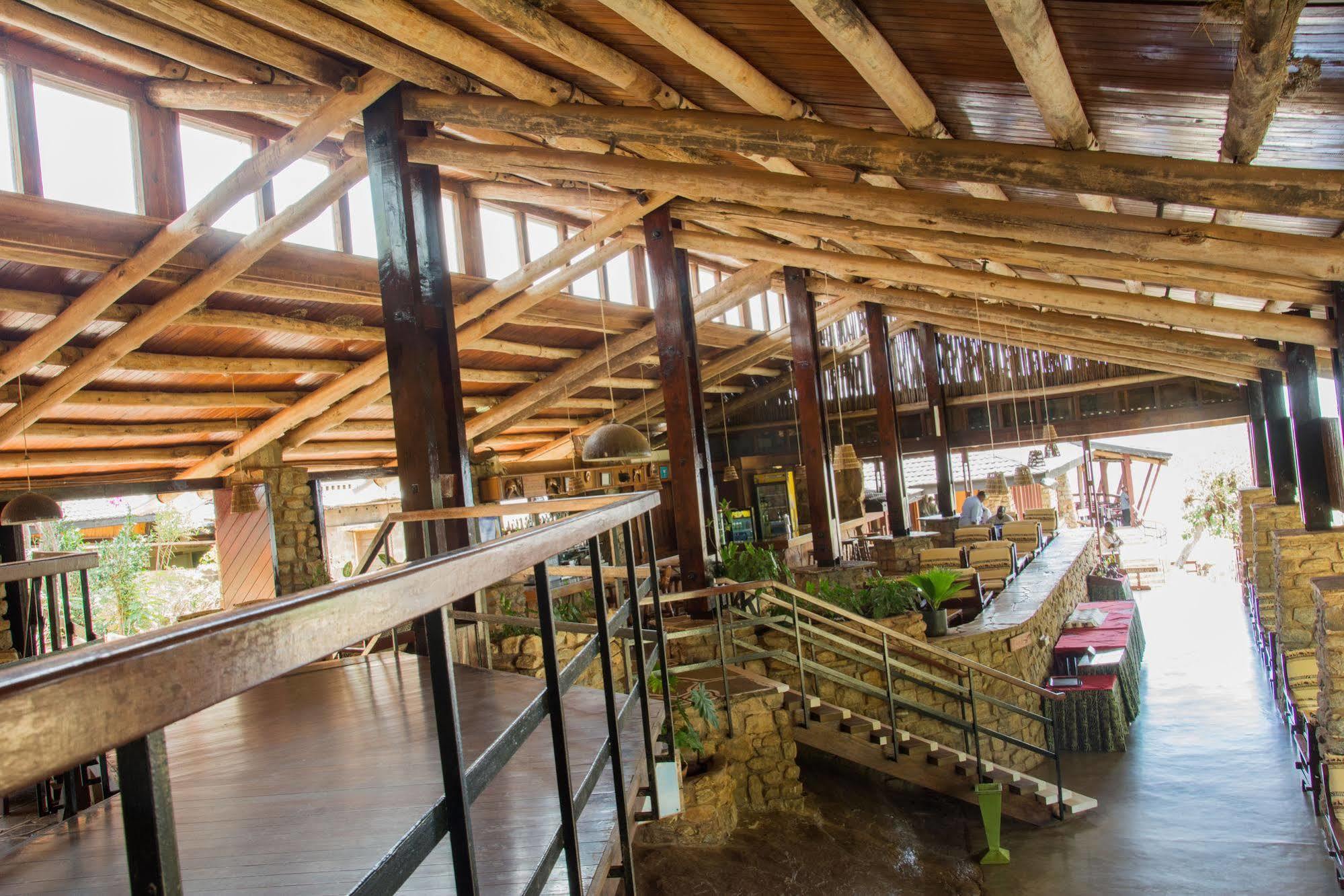 Voi Safari Lodge Екстериор снимка
